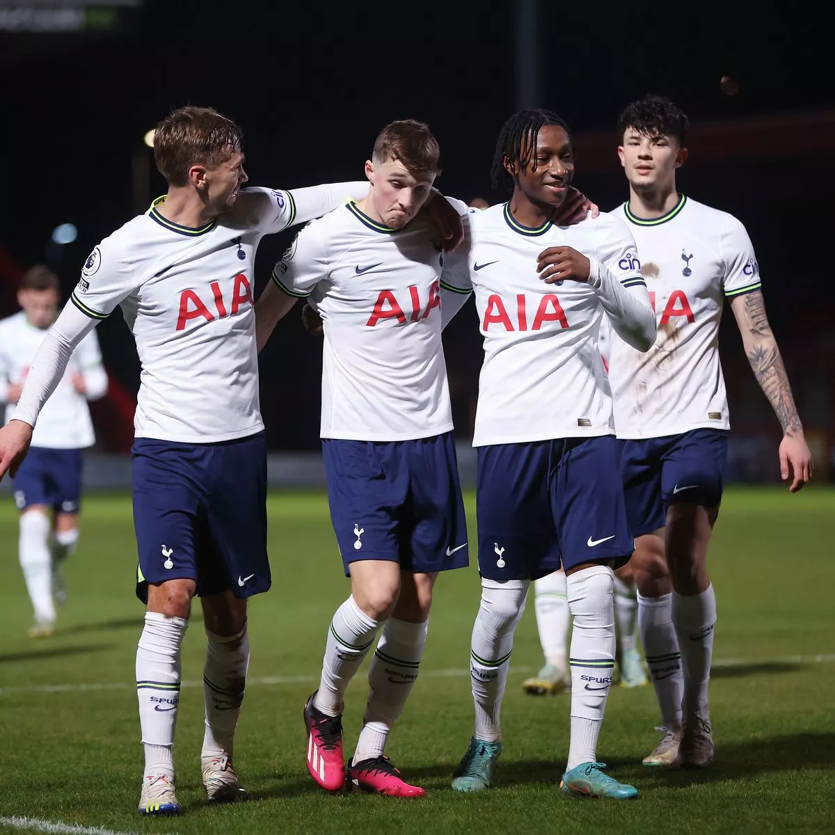 Đôi nét về Tottenham